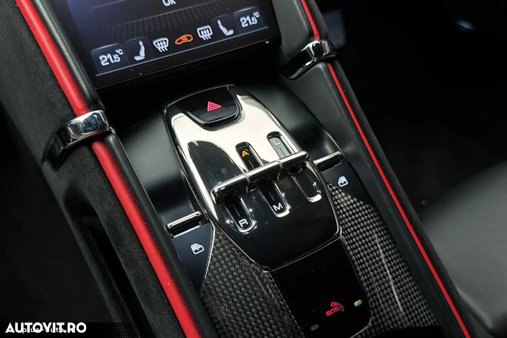 Ferrari Roma - 20
