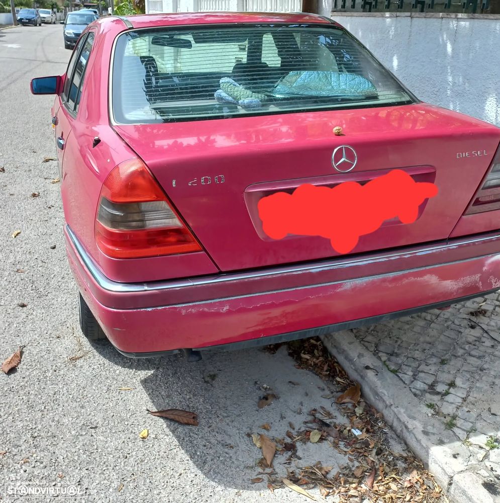 Mercedes-Benz C 200 D Elegance - 2