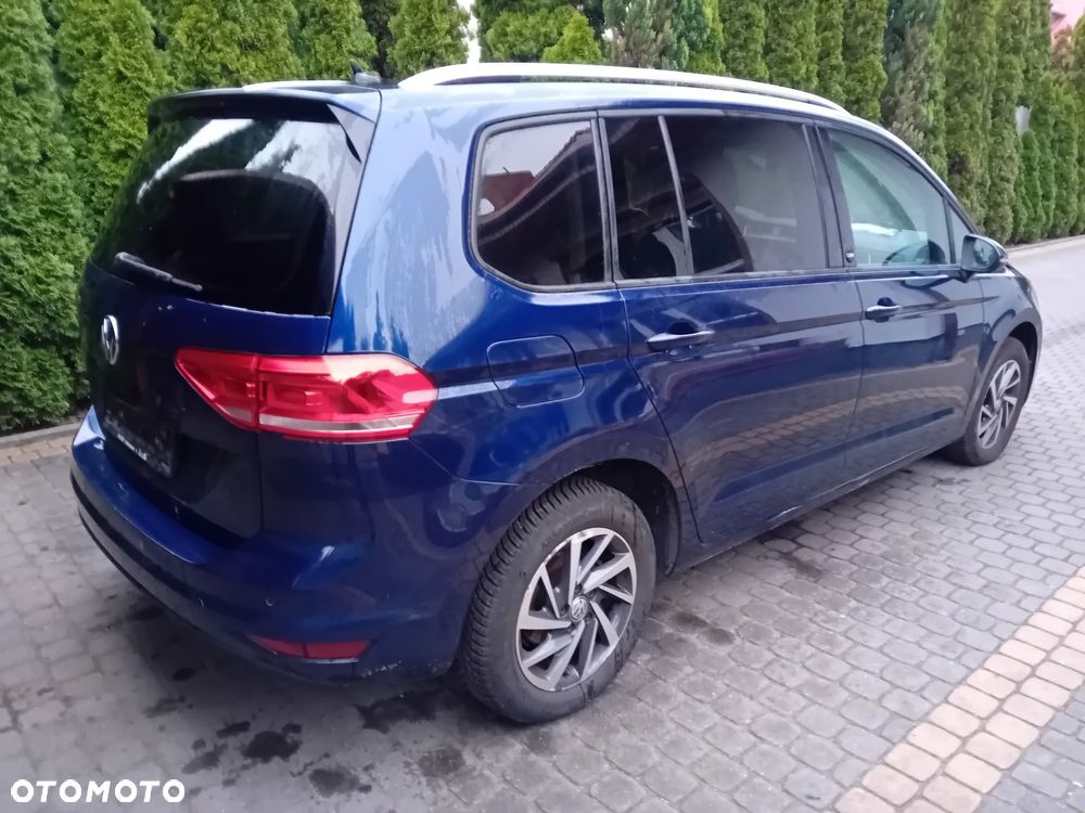 Volkswagen Touran 1.2 TSI BMT Trendline - 5