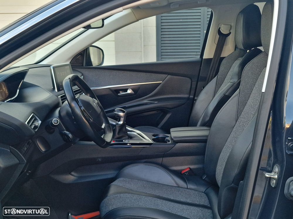 Peugeot 3008 PureTech 130 Stop & Start GPF Allure - 8
