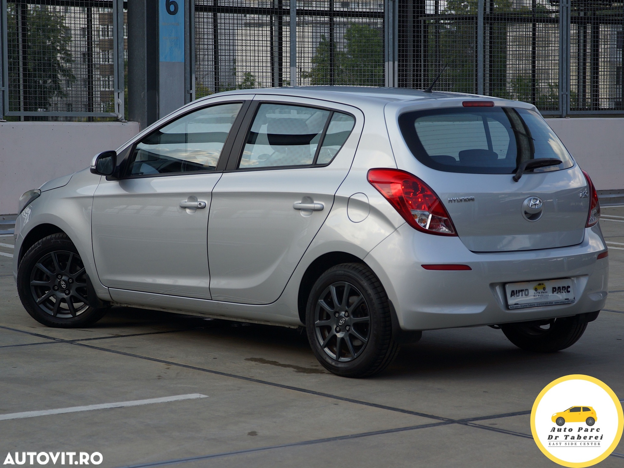 Hyundai i20 1.4 Comfort - 12