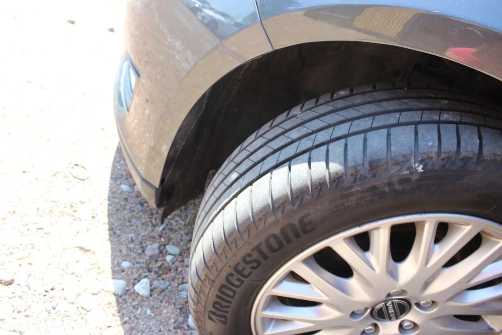 Ford Focus 1.0 EcoBoost Gold X ASS PowerShift - 33