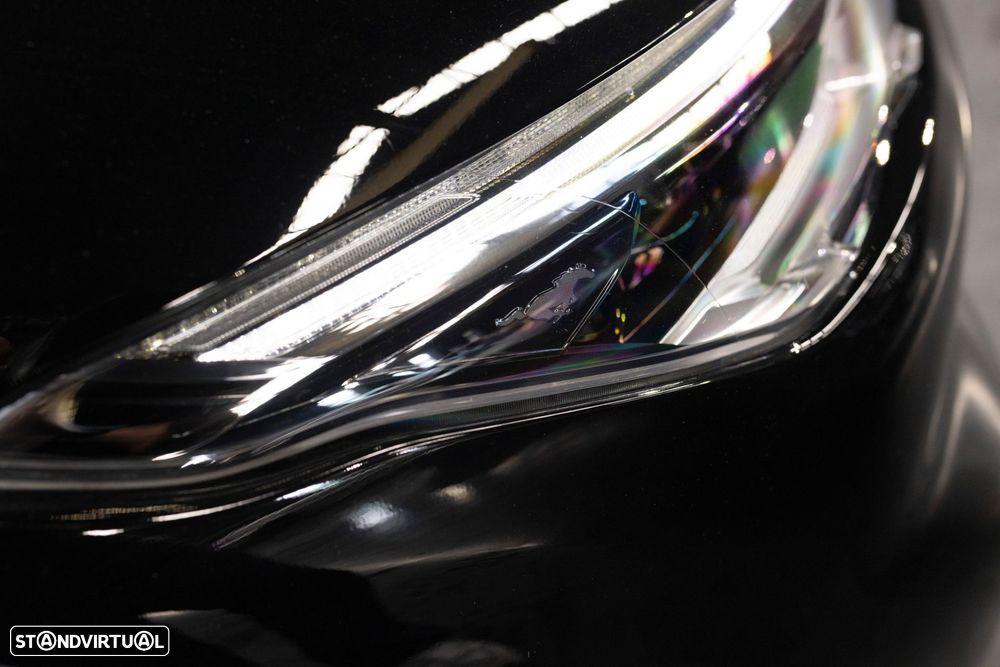 Ford Mustang Mach-E Standard - 13