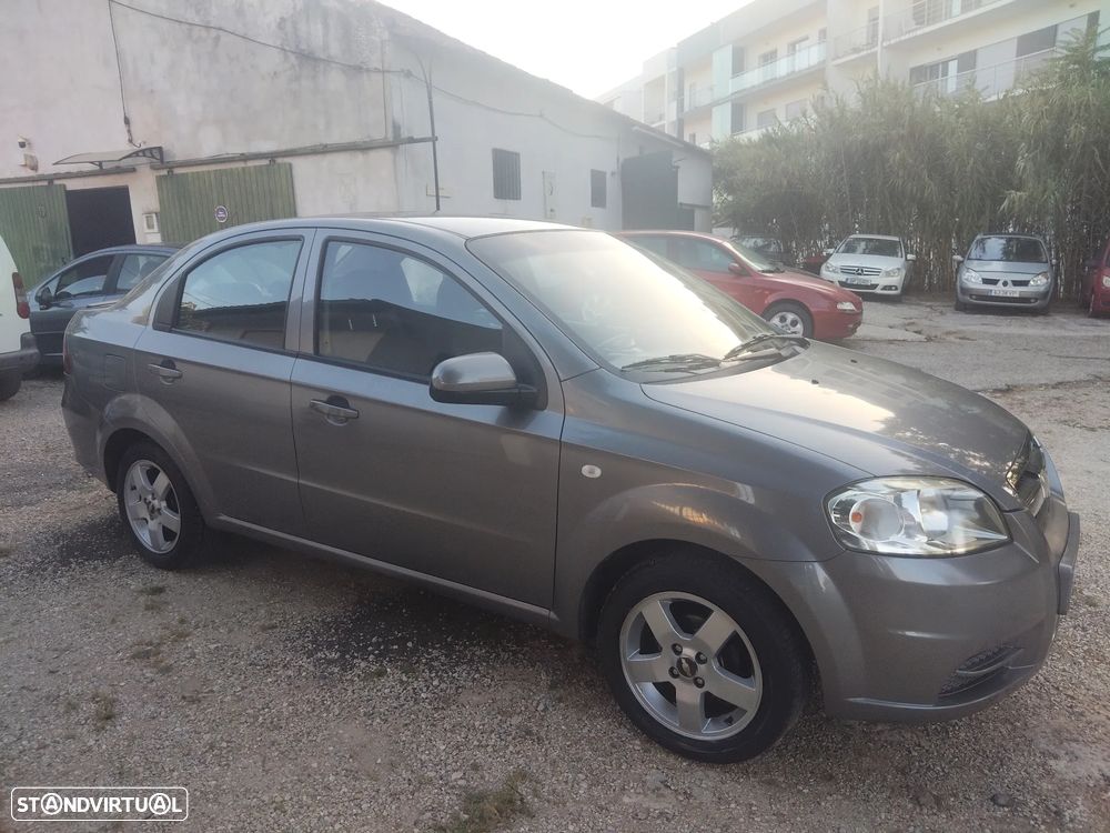 Chevrolet Aveo 1.2 LS - 2