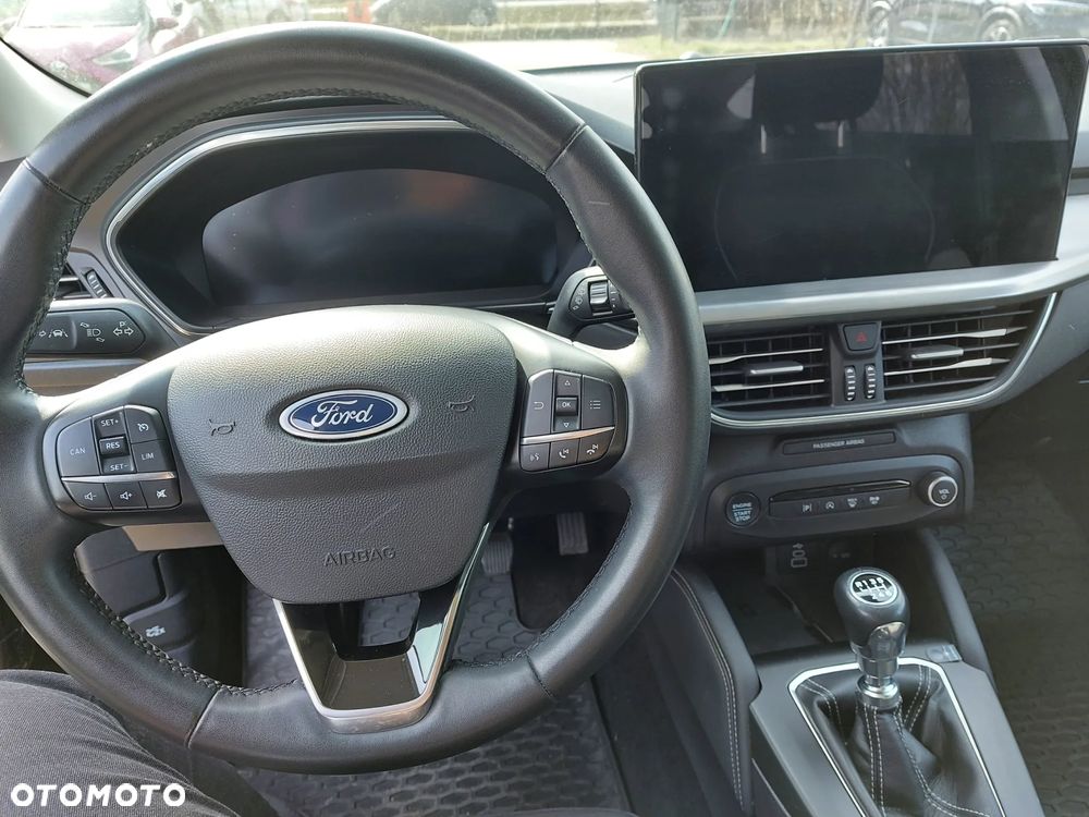 Ford Focus 1.5 EcoBlue Titanium X - 13