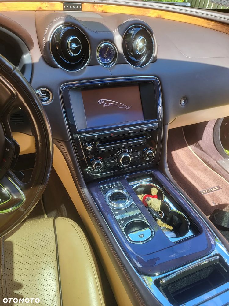 Jaguar XJ 5.0 V8 Premium Luxury - 8