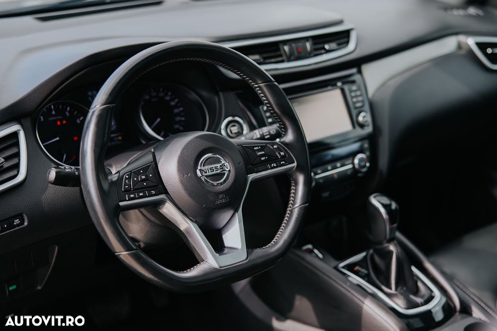 Nissan Qashqai 1.2 DIG-T Xtronic TEKNA - 10