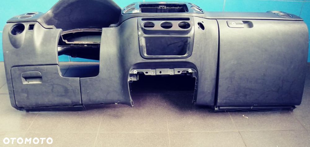 Deska Rozdzielcza VW Golf V Plus - 1