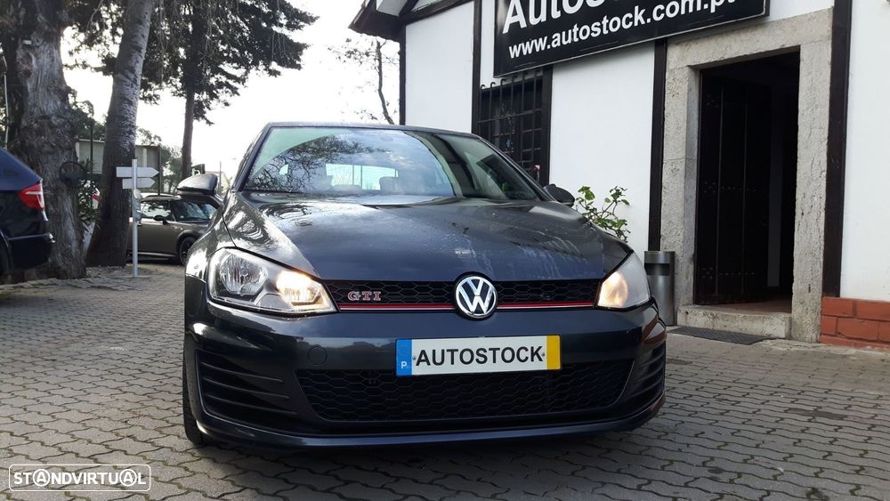 VW Golf 2.0 TSi GTi Performance - 2