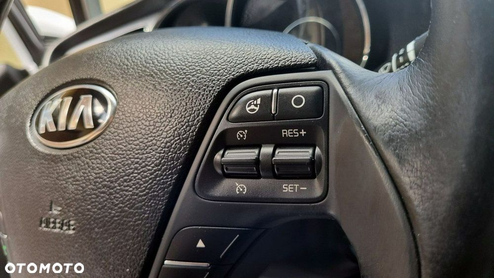 Kia Ceed - 17