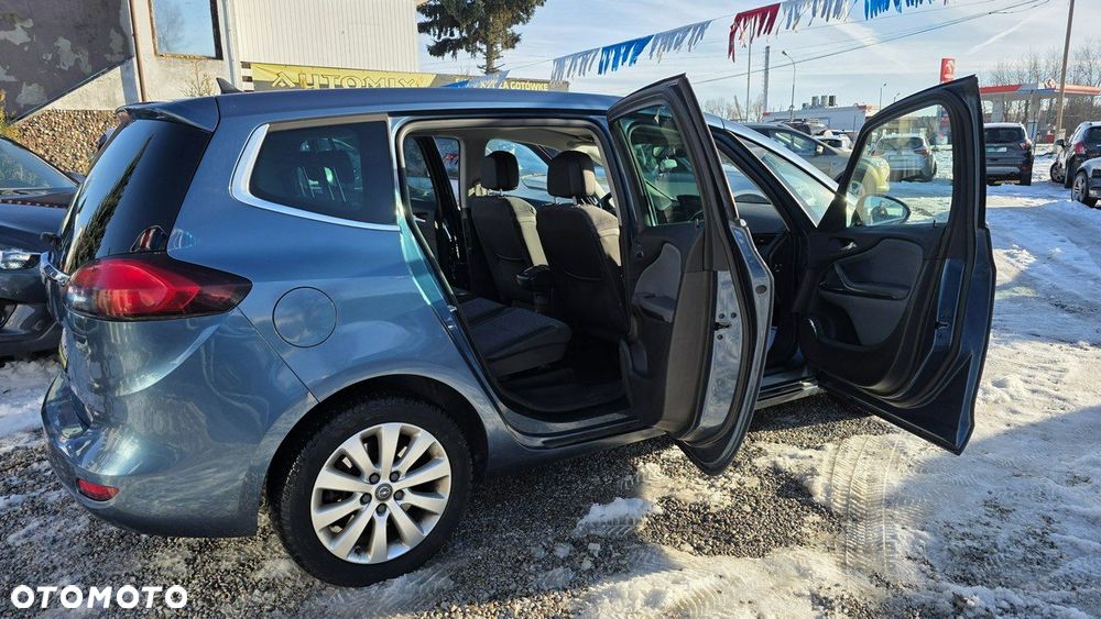 Opel Zafira - 25