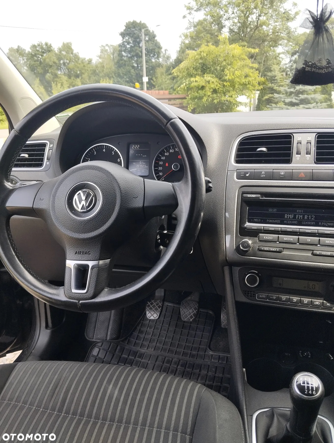 Volkswagen Polo - 12