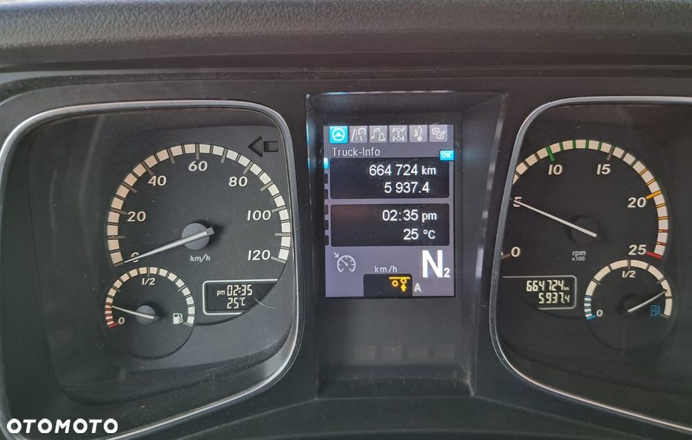 Mercedes-Benz ACTROS 2543 6X2 + HMF 1820 - 18