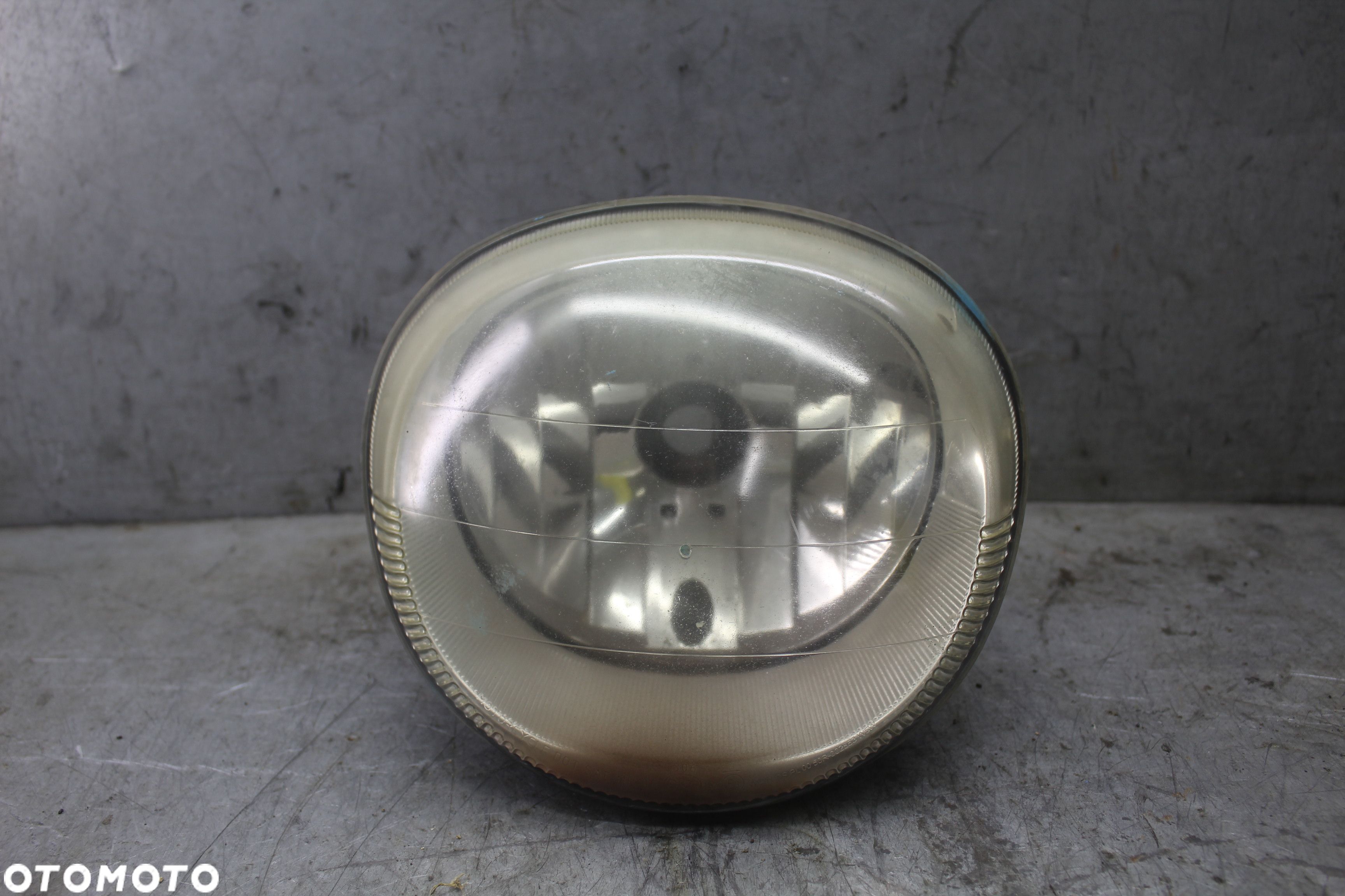 Aprilia Scarabeo 125 200 07r wtrysk FI Lampa reflektor przód przedni - 1