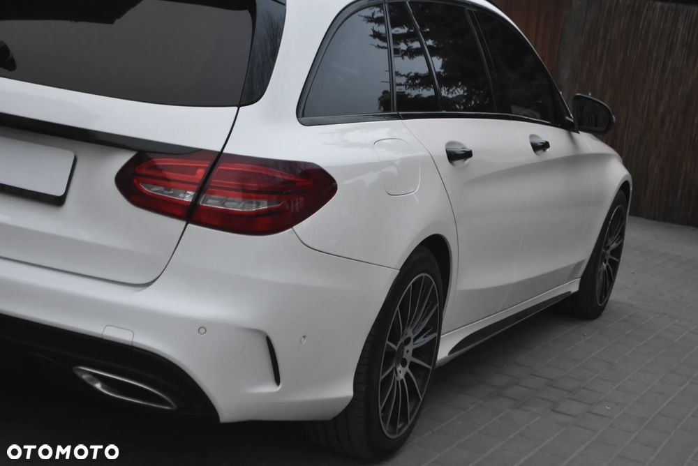 Mercedes-Benz Klasa C - 24