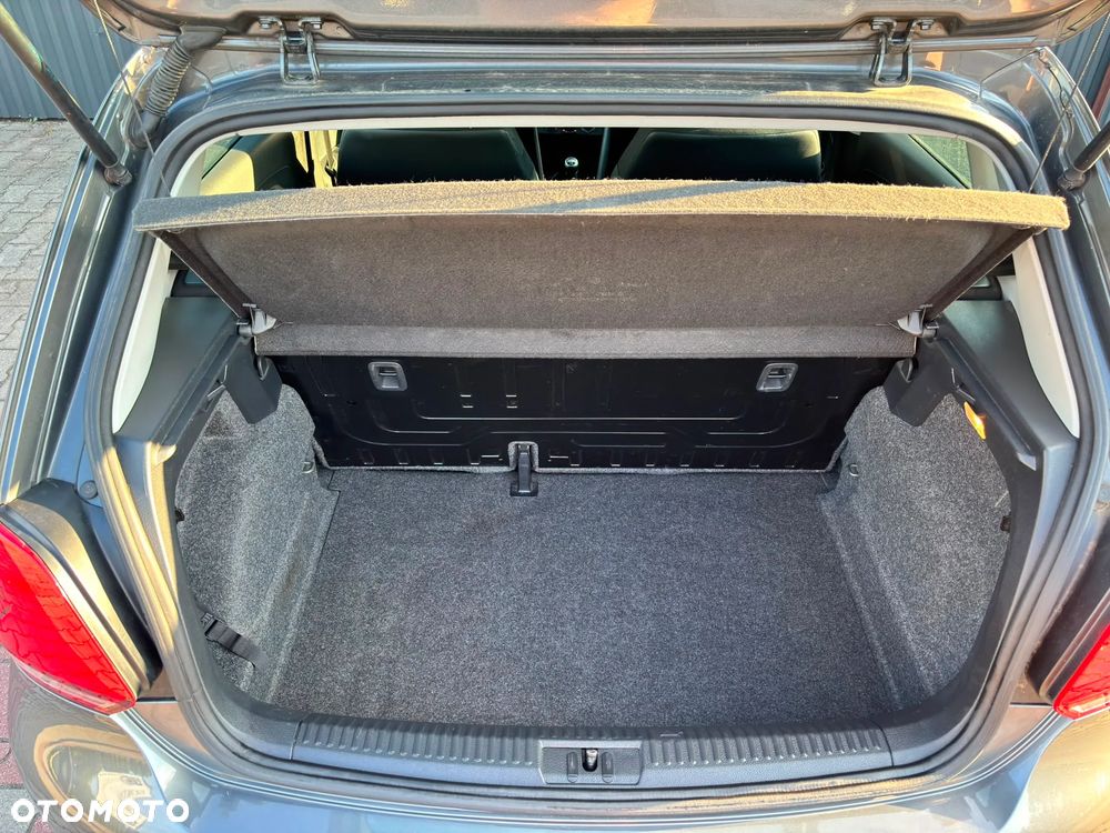 Volkswagen Polo 1.2 Tour Edition - 22