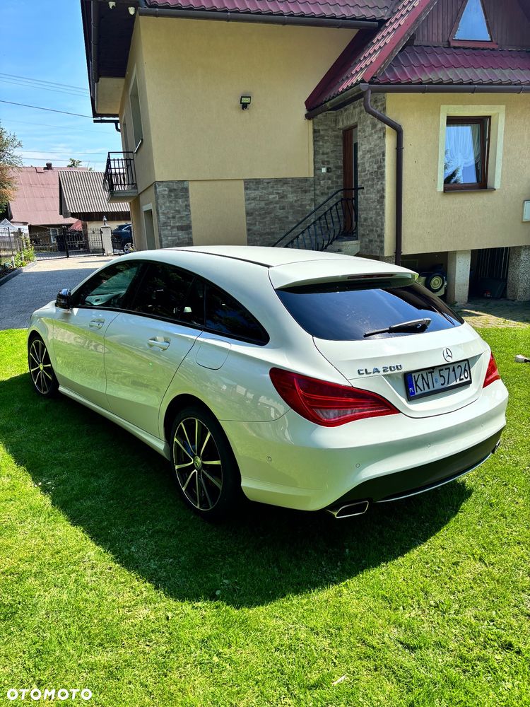 Mercedes-Benz CLA 200 7G-DCT - 7