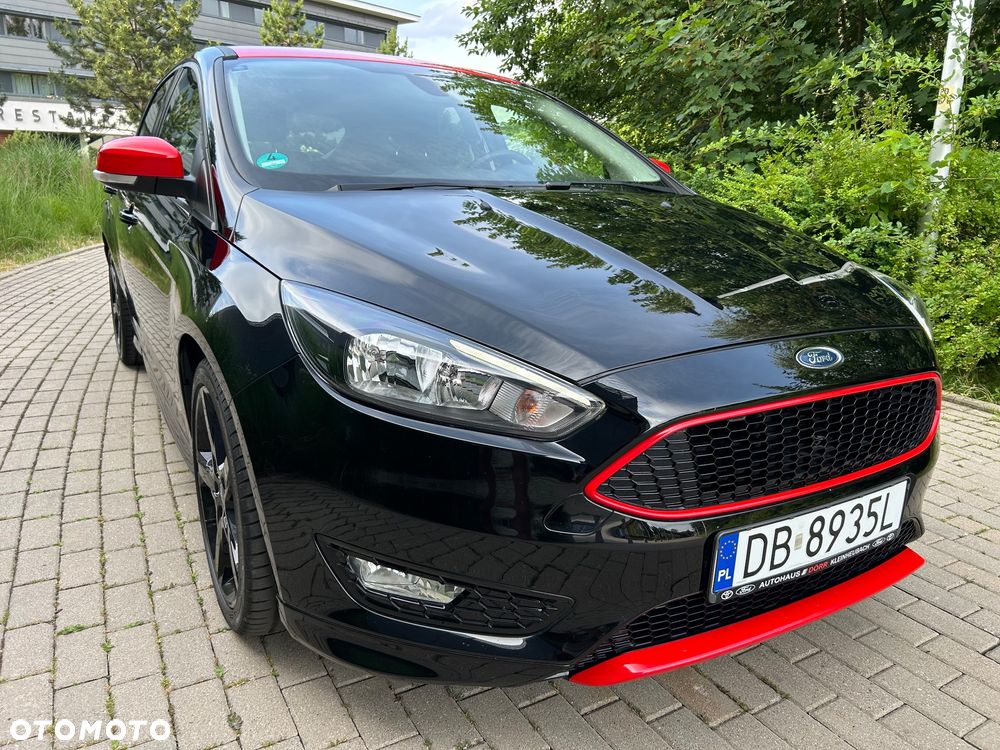 Ford Focus Turnier 1.5 EcoBoost Start-Stopp-System ST-Line - 4