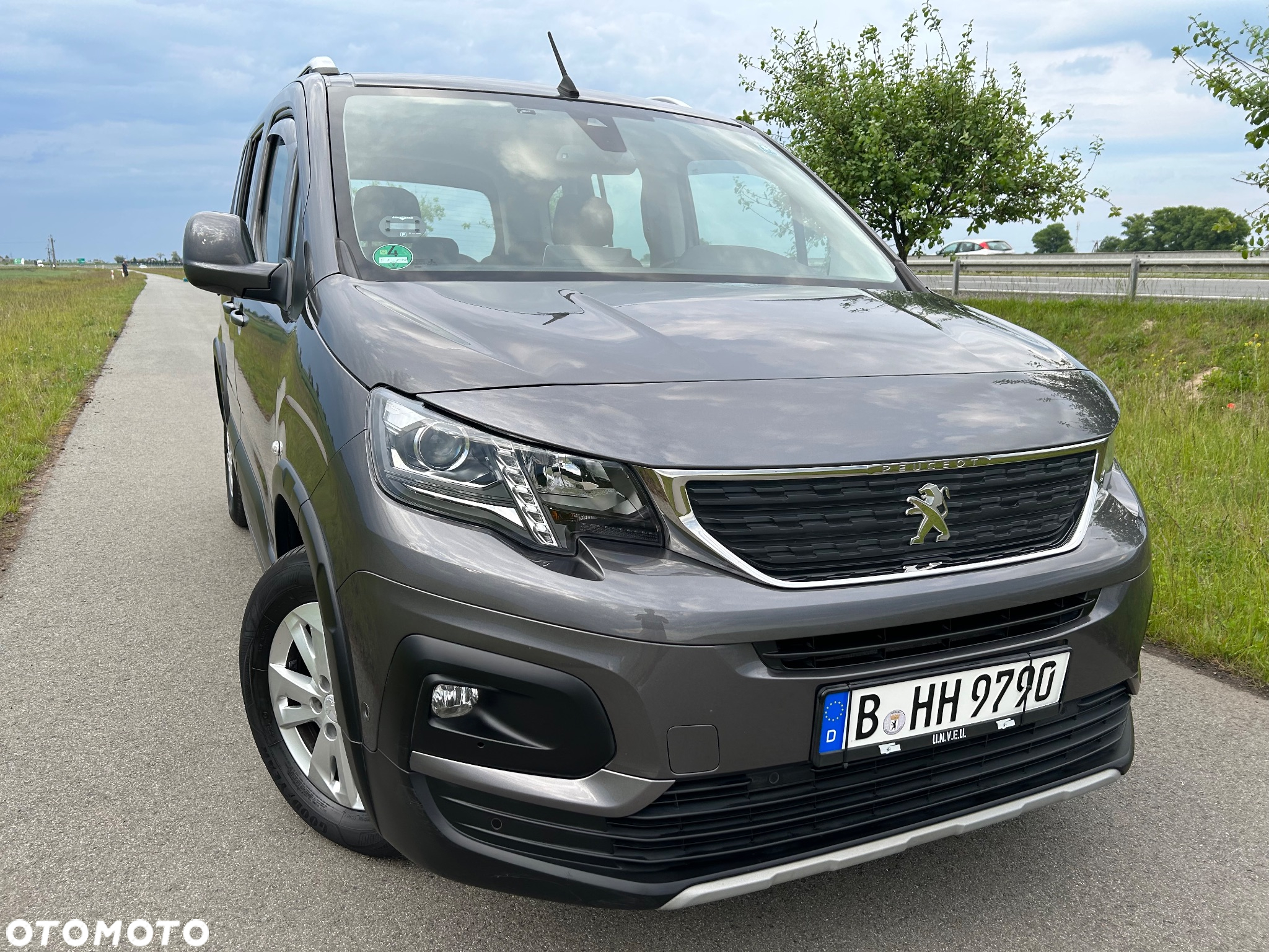 Peugeot Rifter 1.5 BlueHDI Allure Pack S&S - 2
