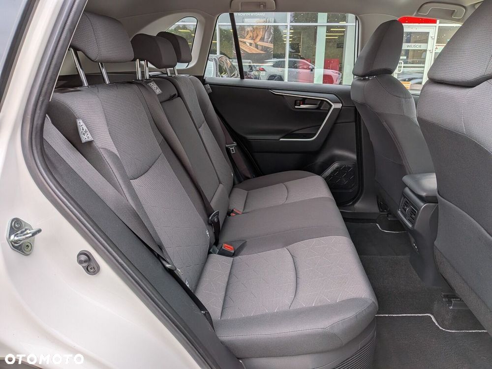 Toyota RAV4 - 39