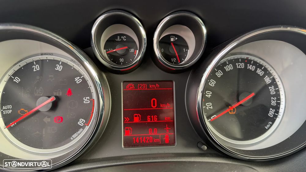 Opel Astra Sports Tourer - 4