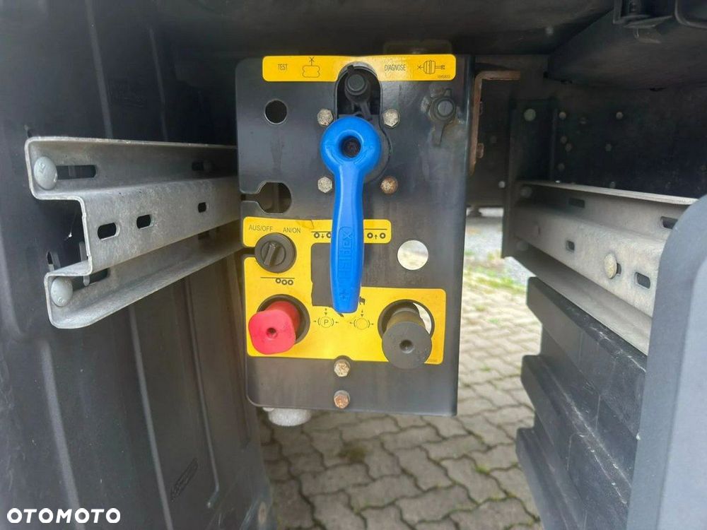 Schmitz Cargobull Hakówka - 10