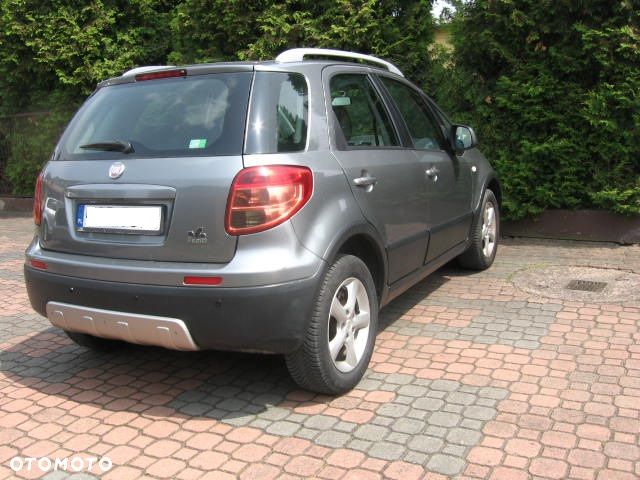 Fiat Sedici 1.6 16V 4x4 Dynamic - 9