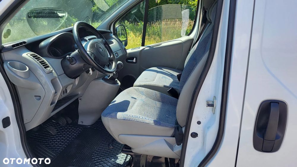 Renault Trafic - 6