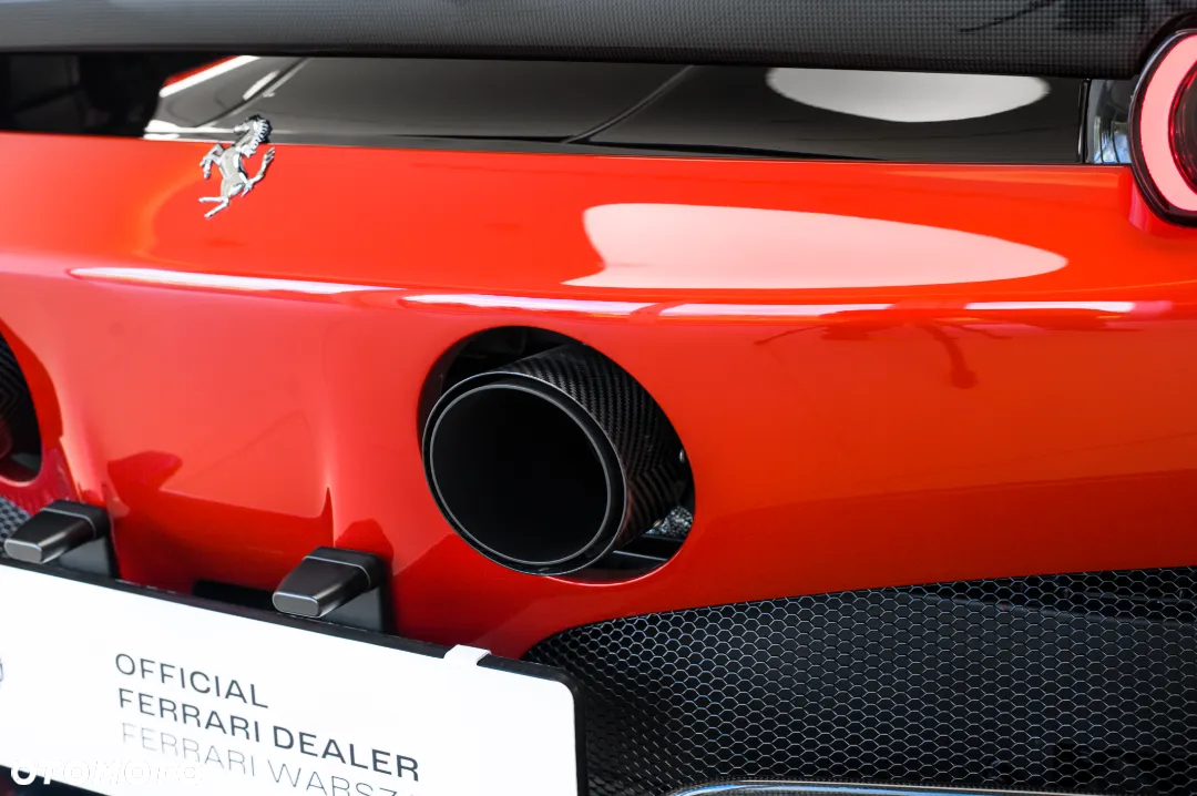 Ferrari SF90 Stradale - 10