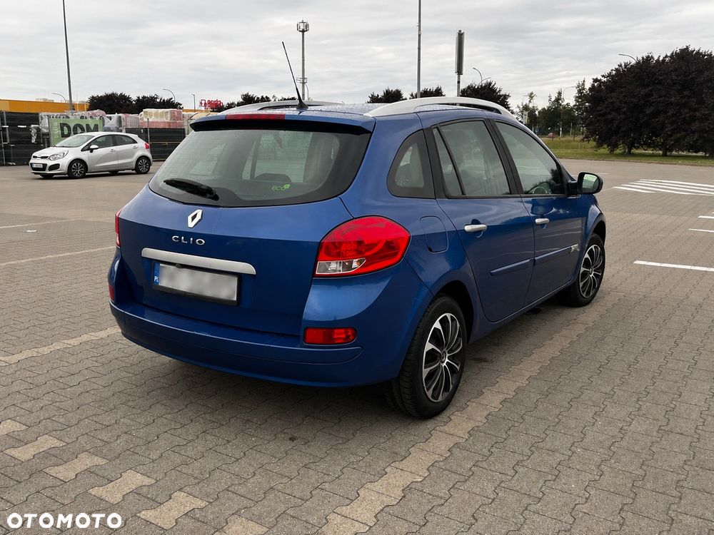 Renault Clio 1.2 16V Alize - 3