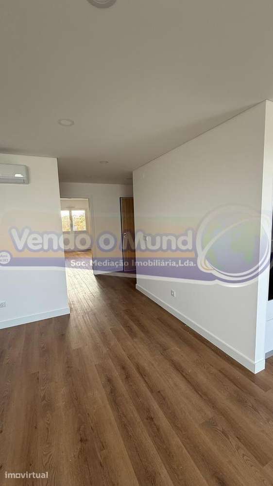Apartamento T1 em Benavente (B662) - Grande imagem: 2/5