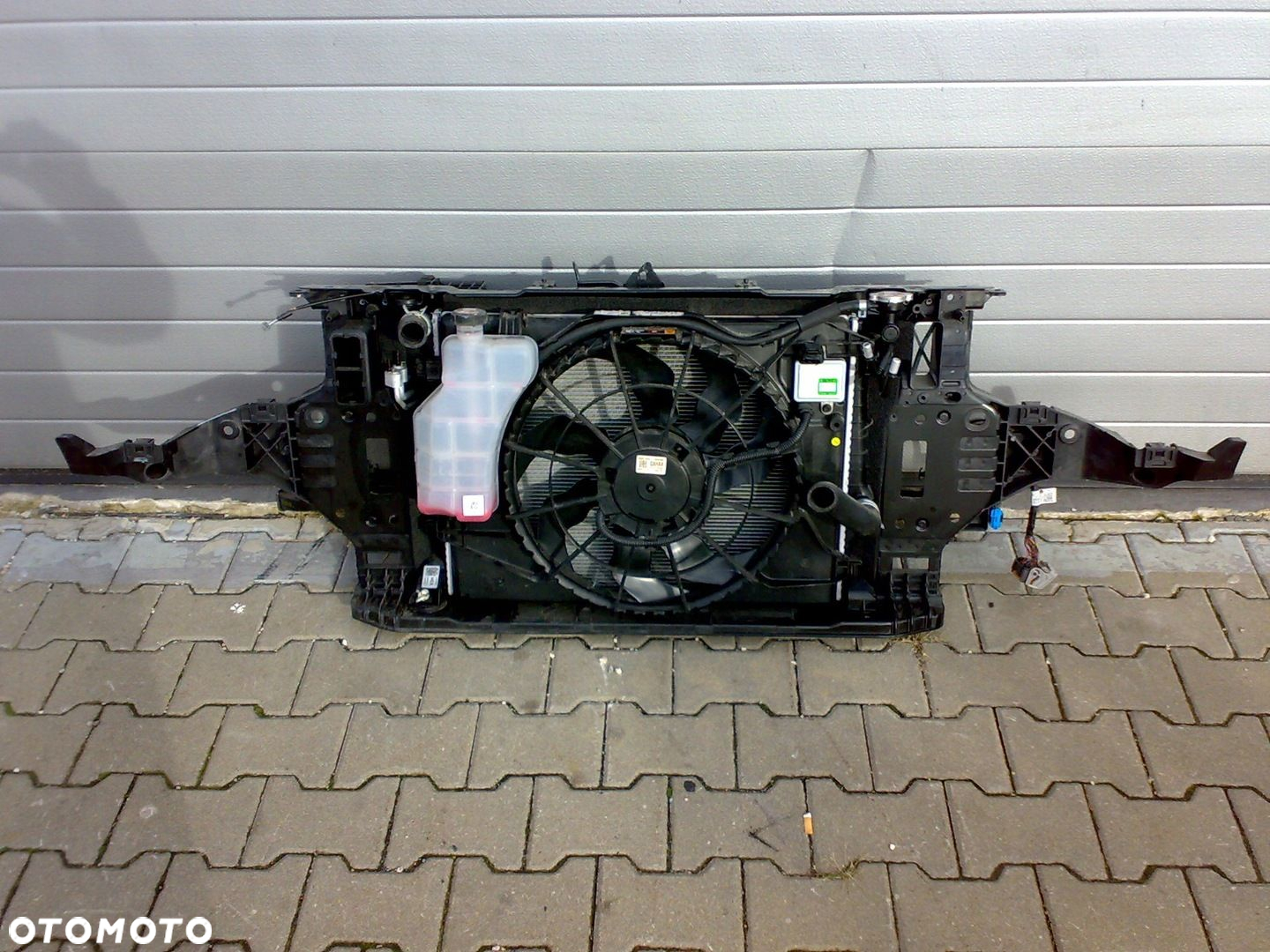 GENESIS G70 2022 2023 PAS PRZEDNI WZMOCNIENIE CHŁODNICE CHŁODNICA ROLETA - 4
