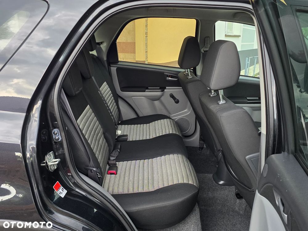 Suzuki SX4 1.6 VVT Automatik 4x2 Comfort - 23