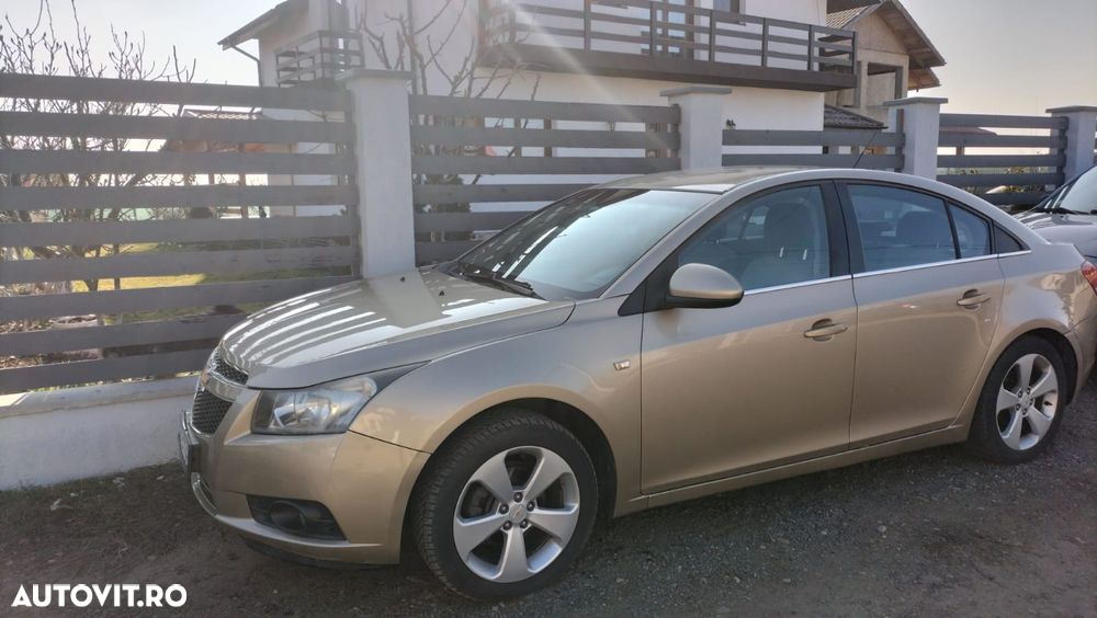 Chevrolet Cruze 1.8 Ecotec LT+ - 1