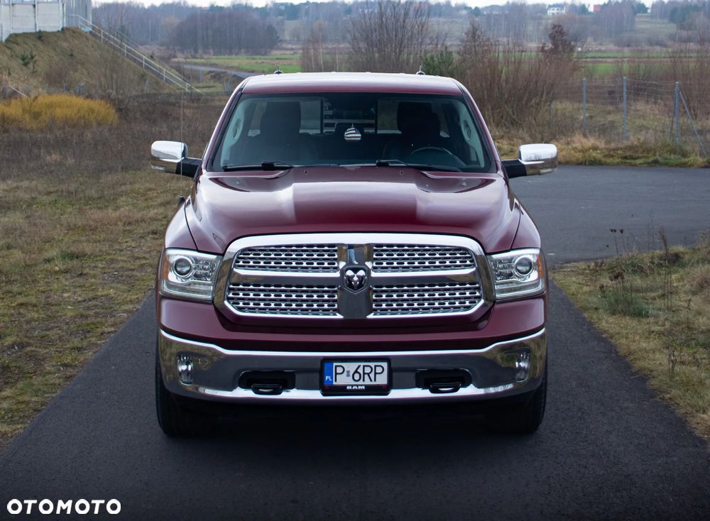 RAM 1500 5.7 Crew Cab Laramie - 4