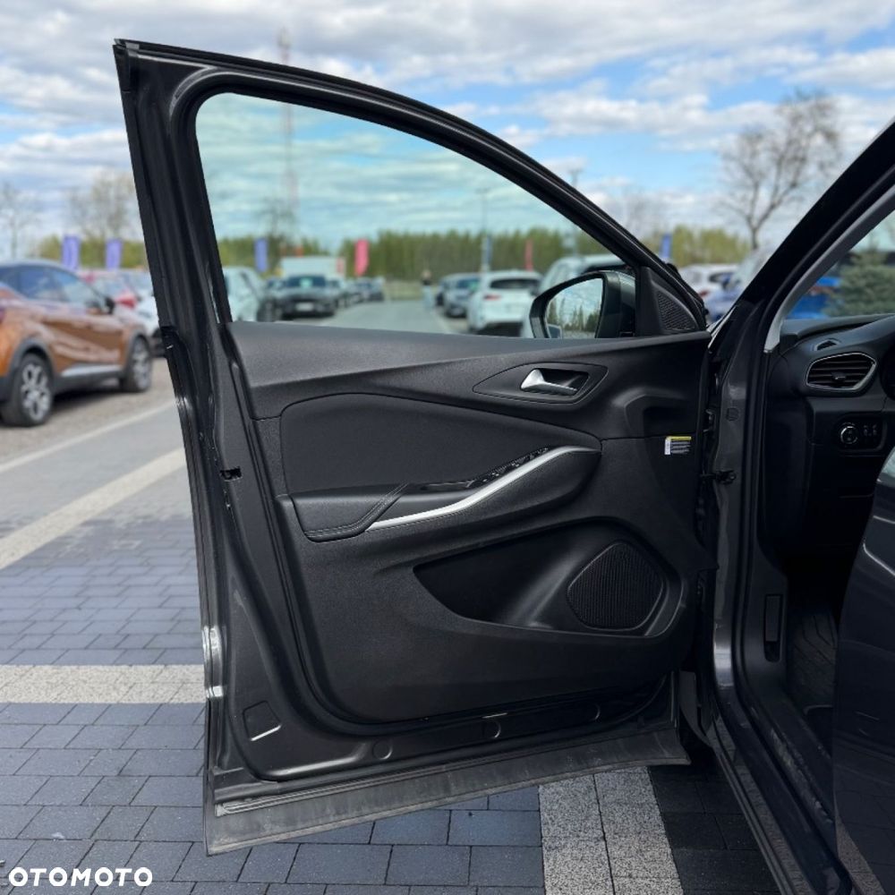 Opel Grandland X - 16