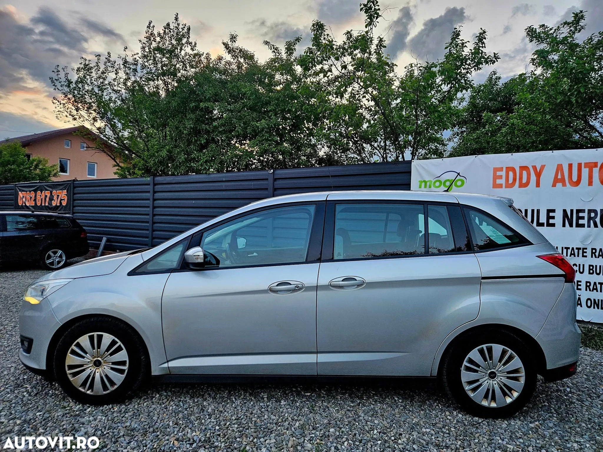 Ford Grand C-Max 1.5 TDCi Start-Stopp-System Trend - 13