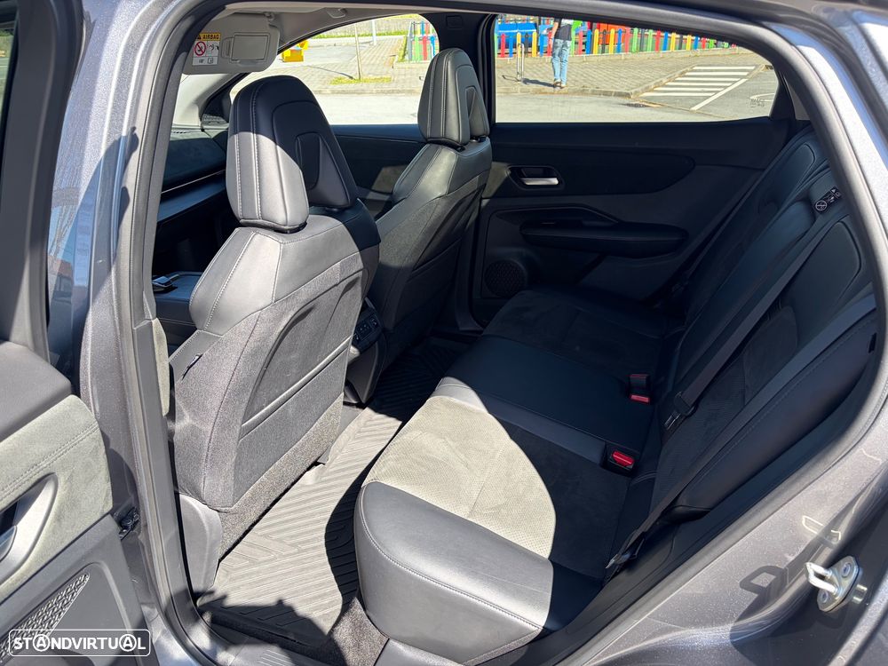 Nissan Ariya 87 kWh Evolve Carr. 22kW - 8