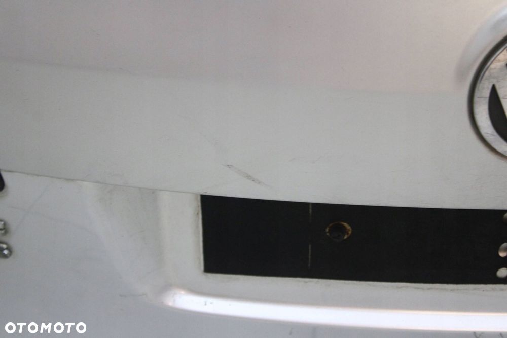 VW GOLF V PLUS 05R- KLAPA BAGAŻNIKA TYŁ TYLNA LA7W - 7