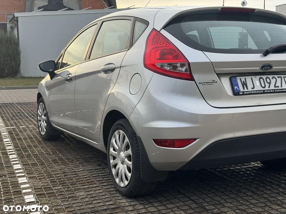 Ford Fiesta 1.25 Trend - 2