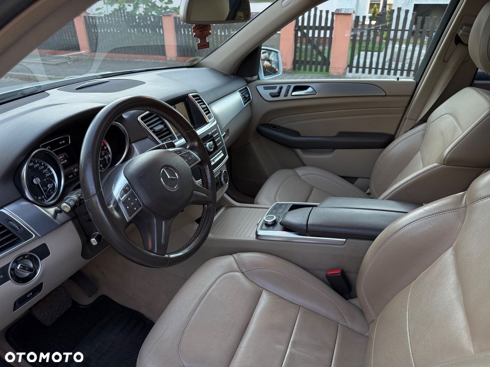 Mercedes-Benz ML 350 BlueTEC 4MATIC 7G-TRONIC - 9