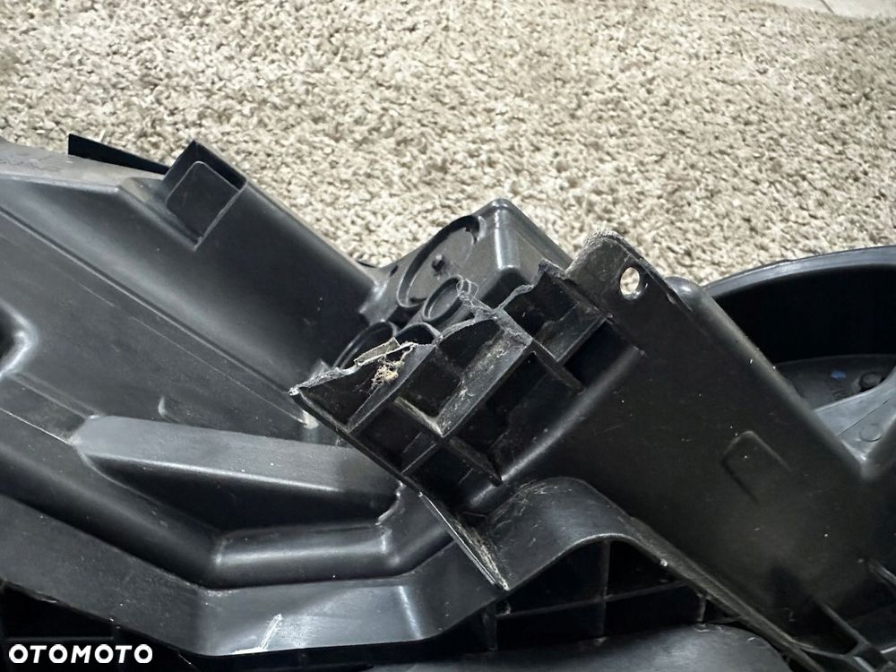 LEWA LAMPA PRZÓD NISSAN E-NV200 EVALIA 26060 4FA0A - 8