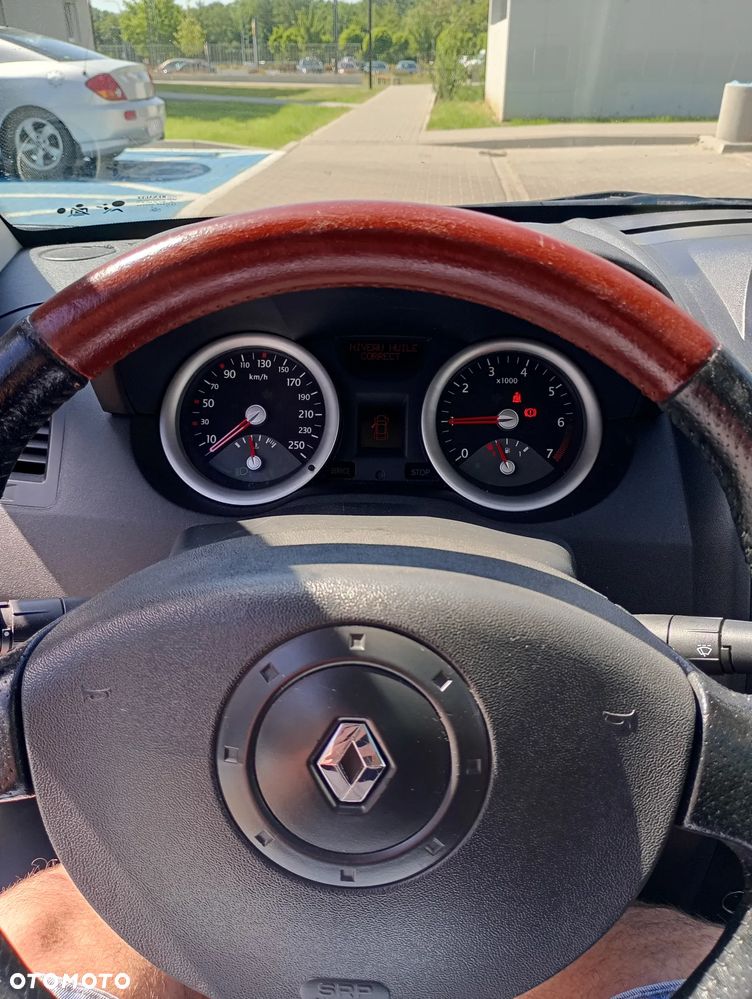 Renault Megane 2.0 Luxe Privilege - 5