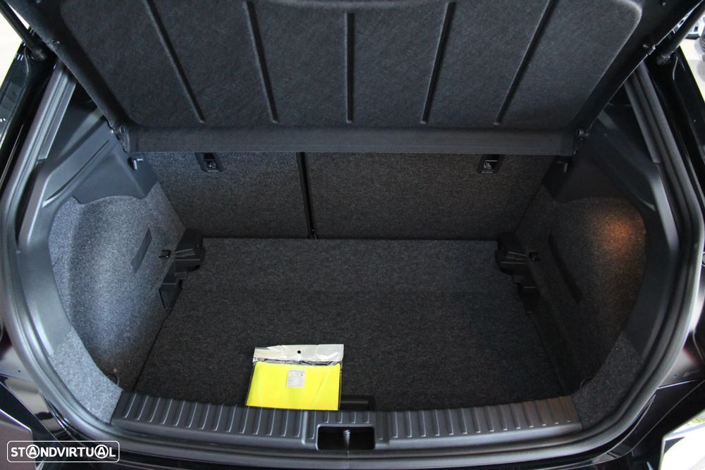 SEAT Ibiza 1.0 TSI FR - 25