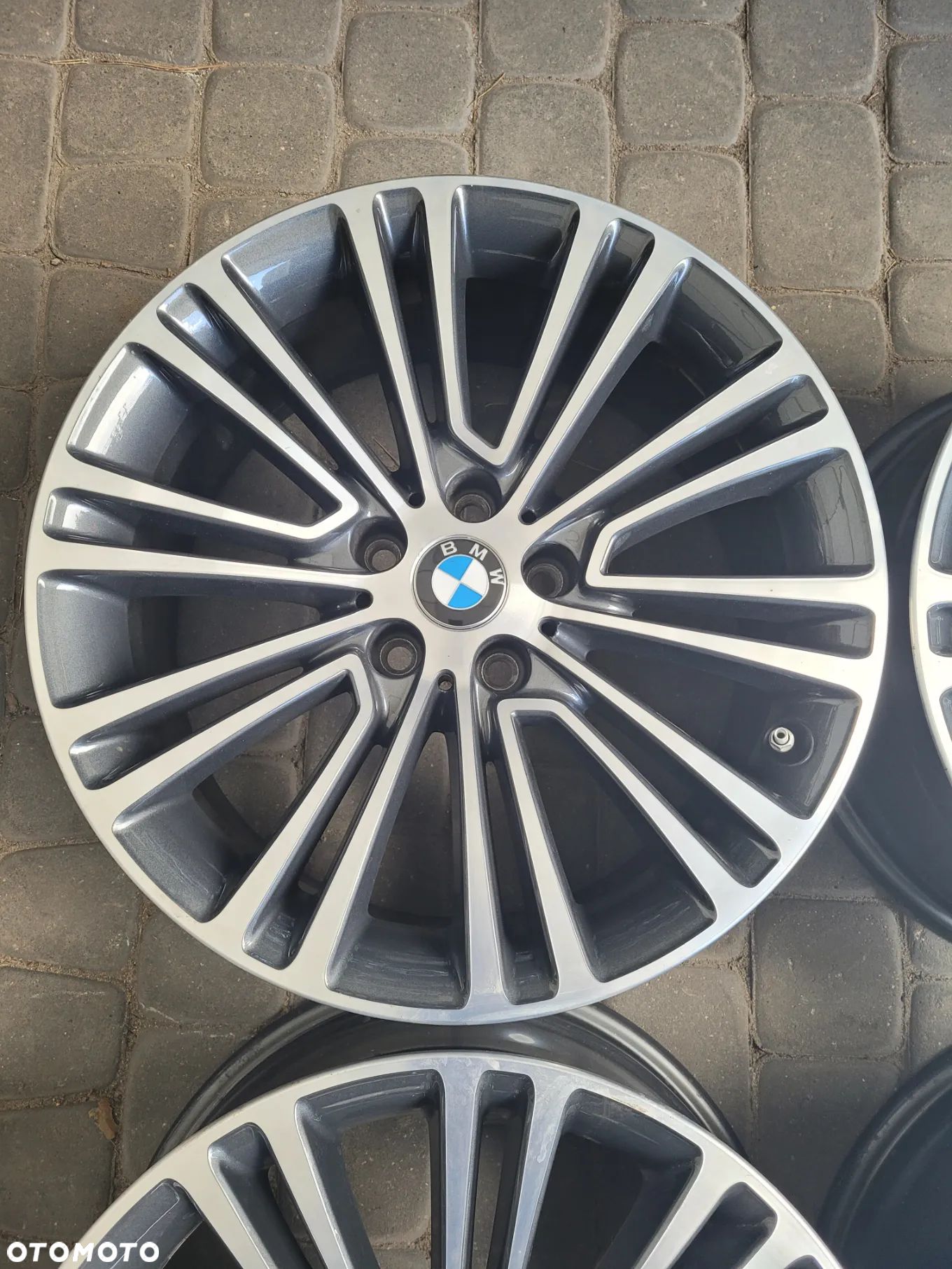 ALUFELGA BMW 8Jx18 ET30 5x112 STYLING 634 G05 - 1