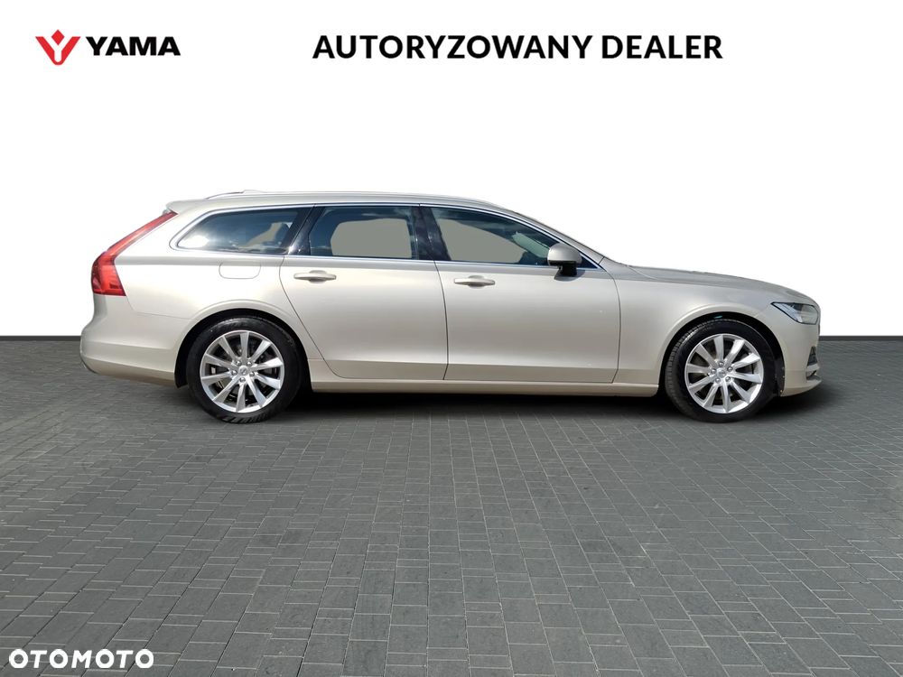 Volvo V90 D5 AWD Momentum - 6