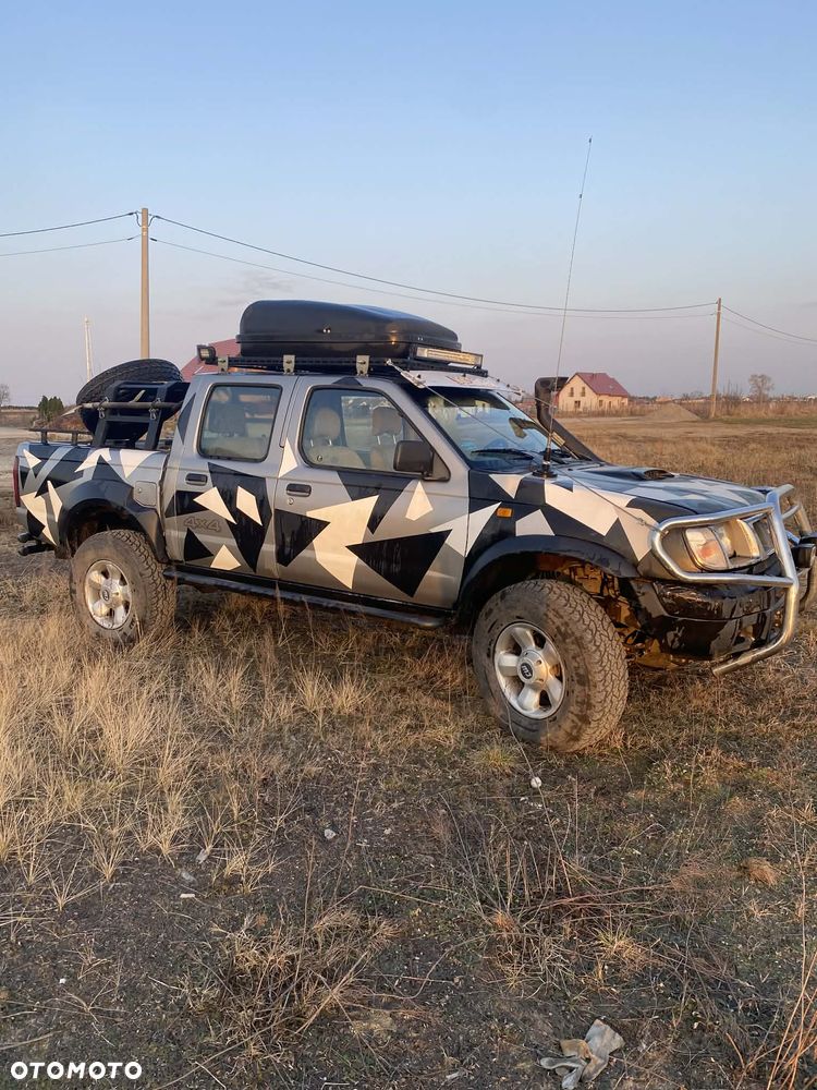 Nissan Pickup 2.5 TDi 4WD - 1