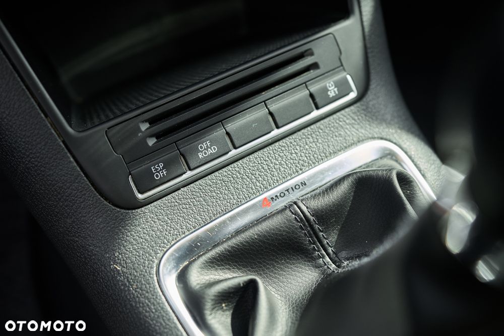 Volkswagen Tiguan - 22