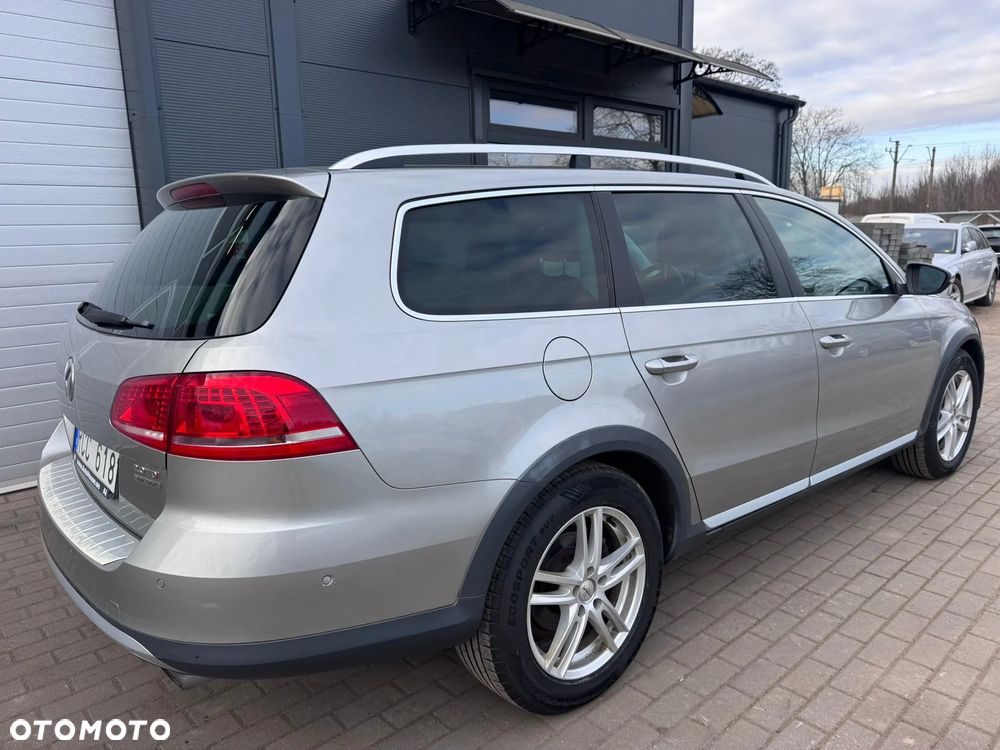 Volkswagen Passat Alltrack 2.0 TDI 4Mot DSG - 8