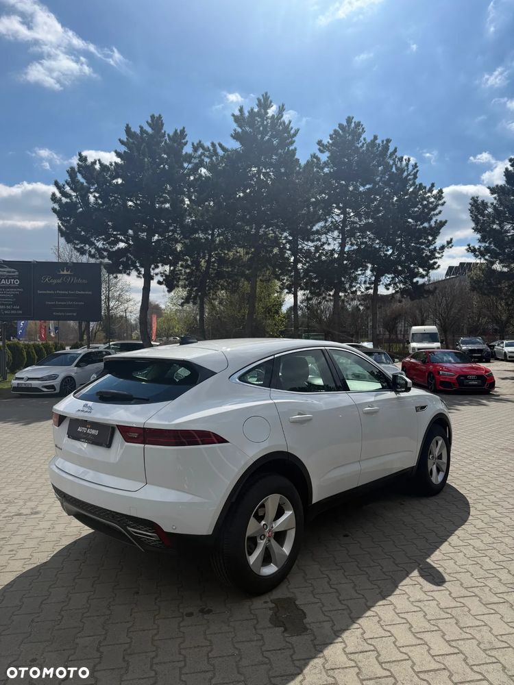 Jaguar E-Pace 1.5 P160 mHEV R-Dynamic S - 3
